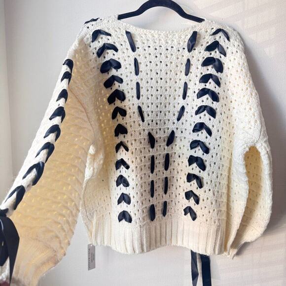 For Love & Lemons Laurel Sweater Cream with Black Ribbon | Size Small | BNWT - Picture 3 of 9